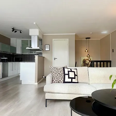 Fjord And Mountain View * Tromsø