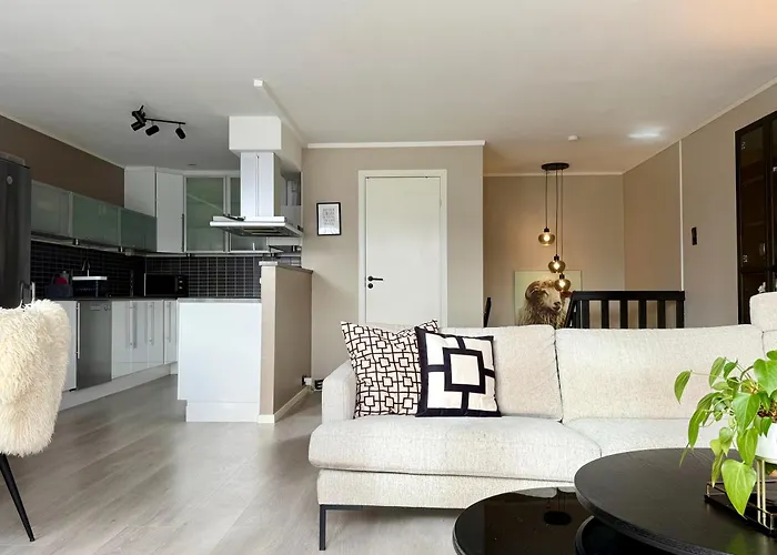 Fjord And Mountain View * Tromsø