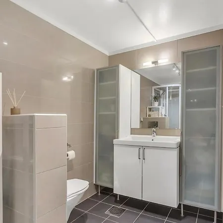 Fjord And Mountain View アパート *